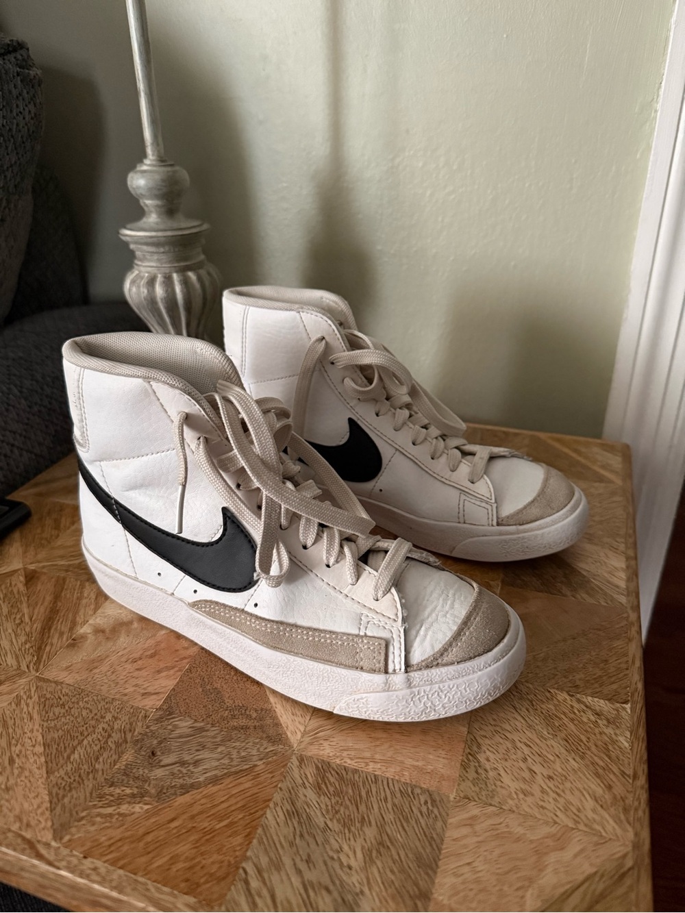 Nike Blazer Mid 77 White Black GS - Picture 2 of 6